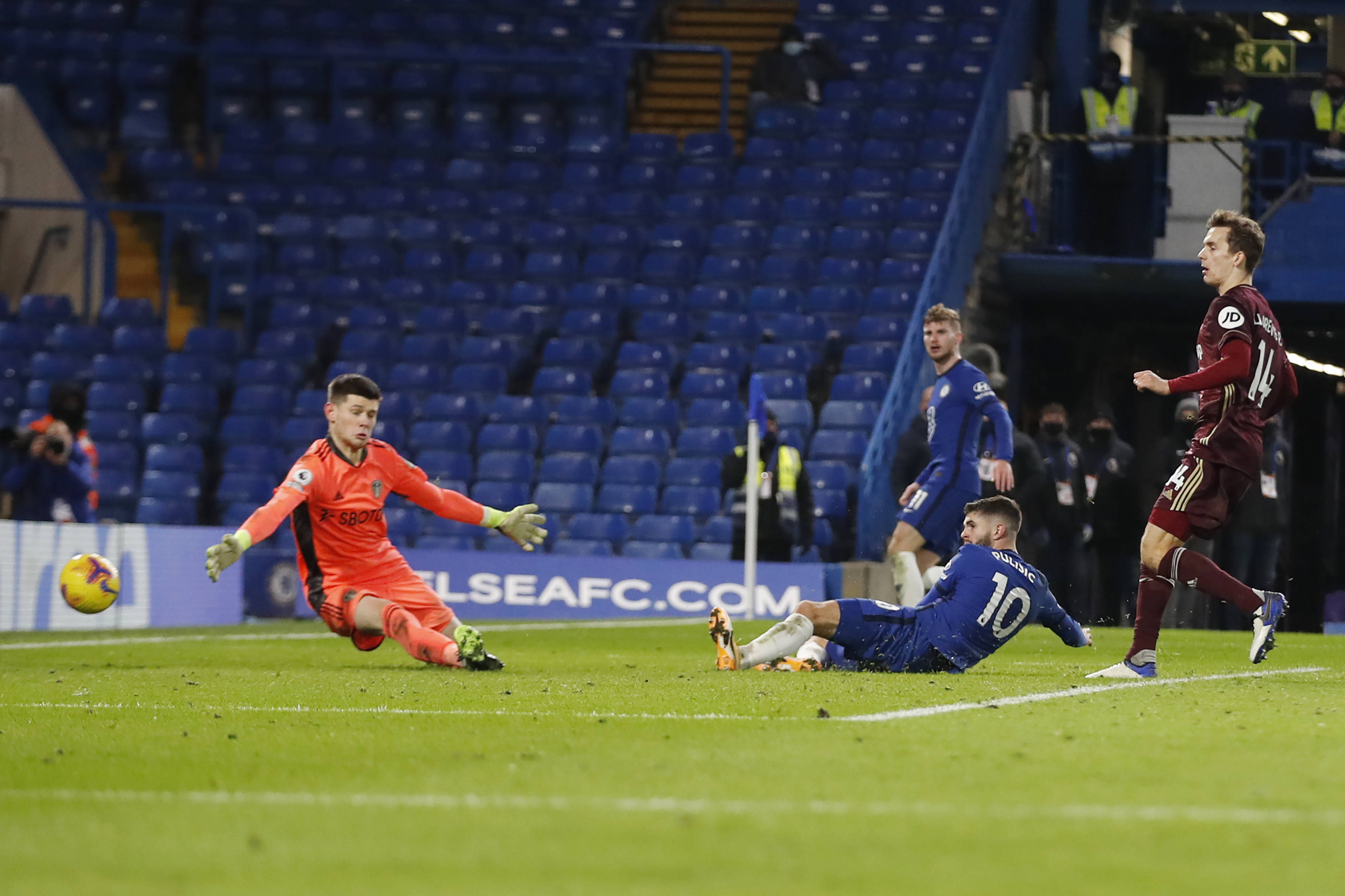 的舞台上 的舞台上